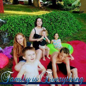 Meet your Posher, Julie